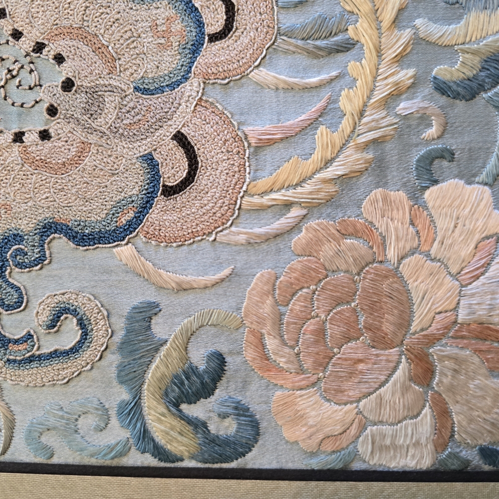 Early 20th Century Embroidery Silk Panel With Forbidden Stitch - Picture 9 of 15